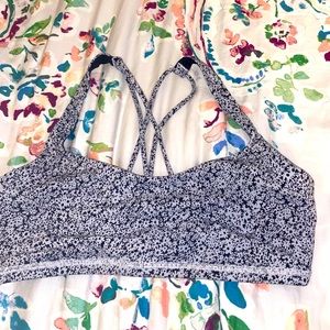 Lululemon Sports Bra size 4